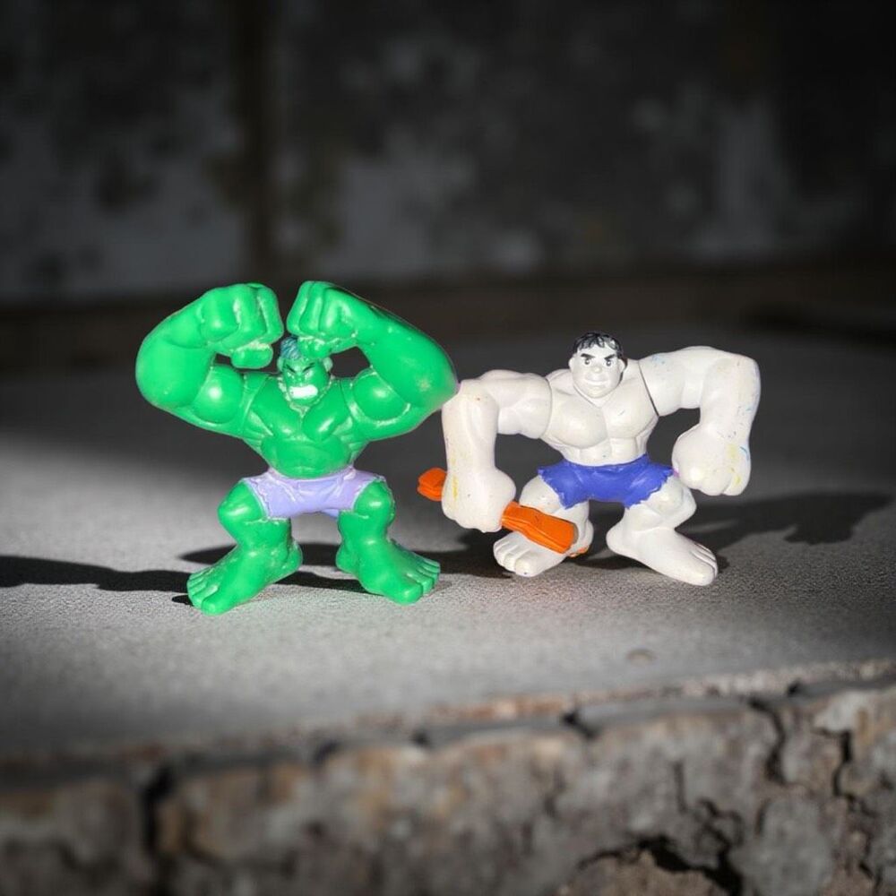2006 Super Hero Squad Hulk & Gray Hulk Figures 2.5” B2